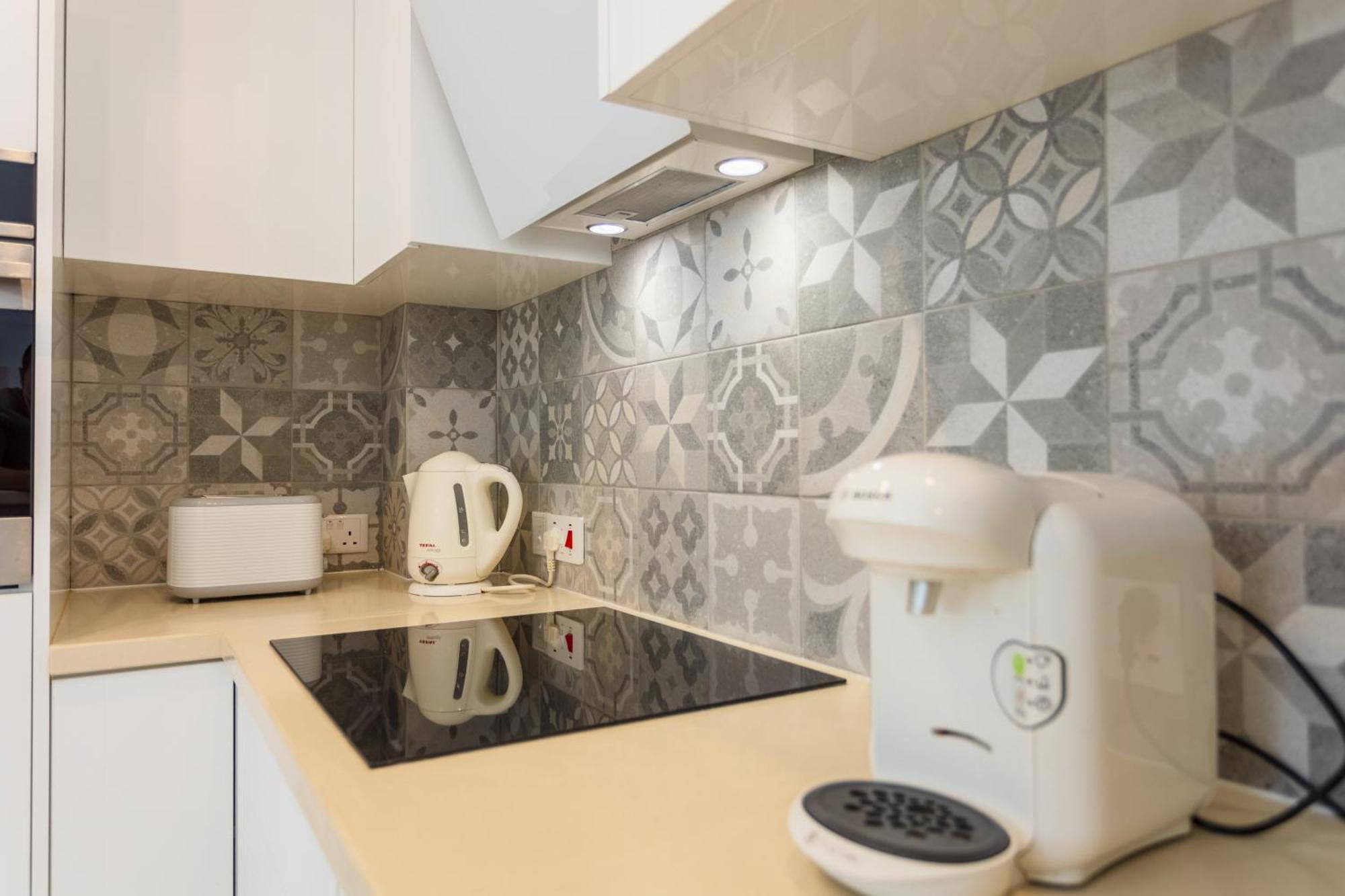 Regina Gardens Lovely Apartment Paphos Exterior photo